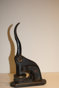 AEL14 - Antique Embosser 14