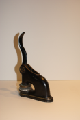 AEL24 - Antique Embosser 24