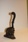 LHE1 - Antique Lion Head Embosser 1